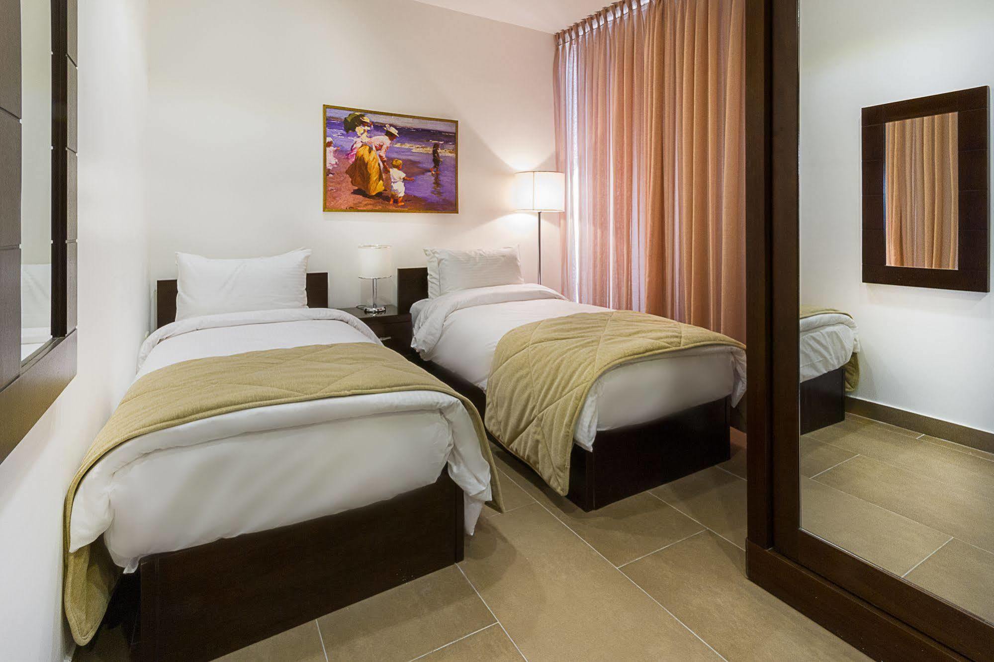 Nadine Hotel Suites Amman Exterior photo
